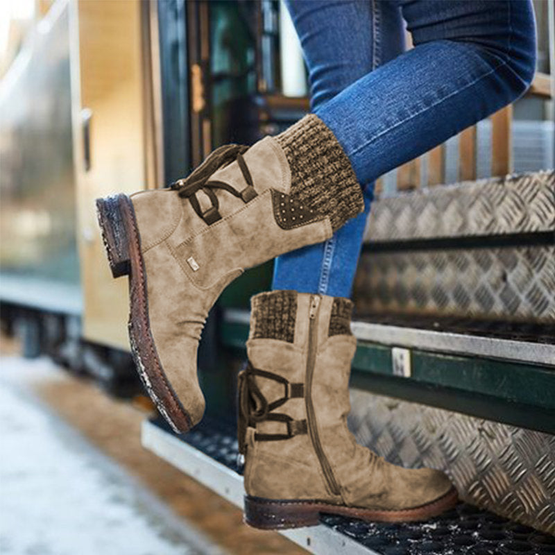 Drune | Stiefeletten - Wildleder - Flache Sohle - Komfortpassform - Riemen- und Nieten-Details