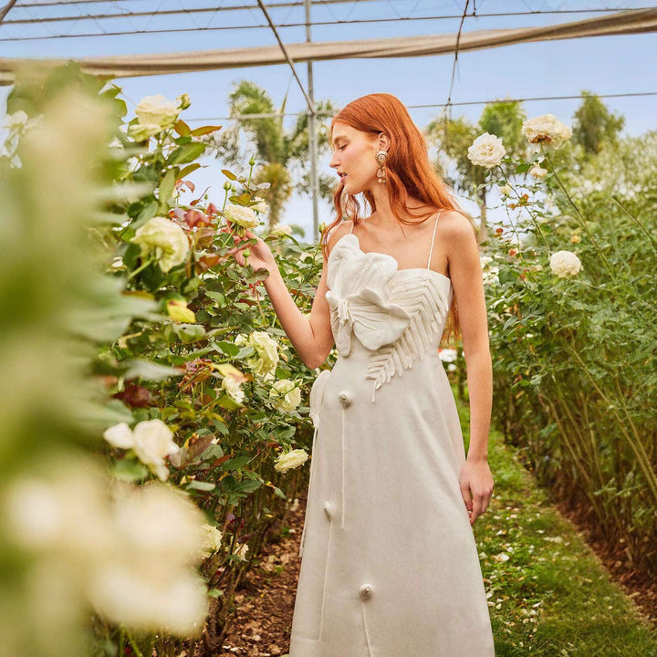 Damen Midi-Kleid mit kunstvollen Rüschendetails und verstellbaren Spaghettiträgern Drune