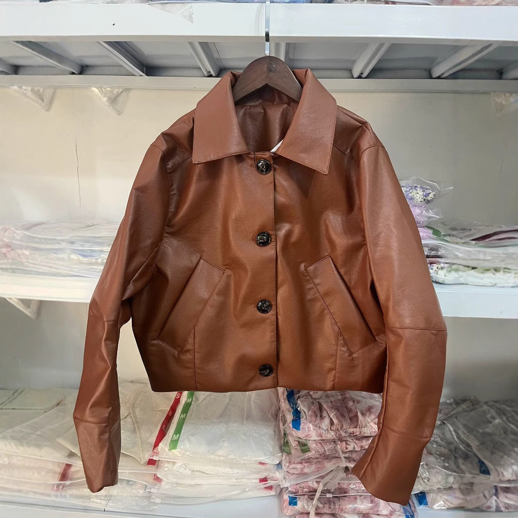 Damen Kunstlederjacke mit modernen Knopfdetails Drune