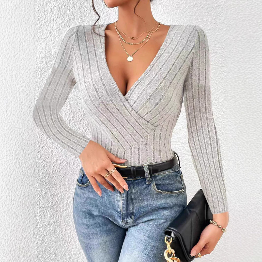 Damen Strickoberteil mit V-Ausschnitt und eleganten Rippdetails Drune