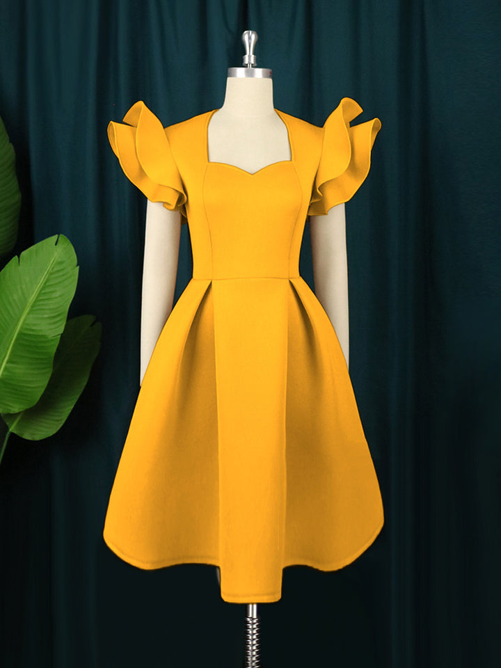 Damen elegantes Kleid mit voluminösen Rüschensäumen Drune