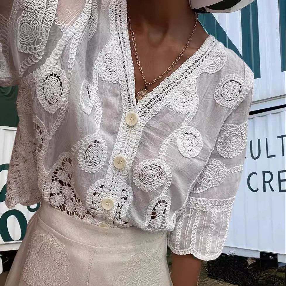 Damen Luftige Bluse mit kunstvollen Häkelmustern Drune