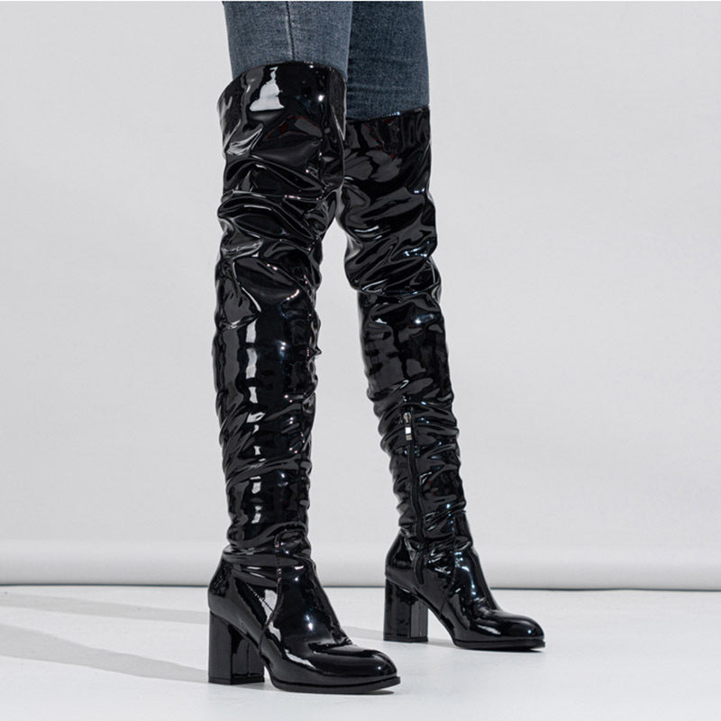 Damen Overknee-Stiefel mit modernem Falten-Design und glänzendem Finish Drune