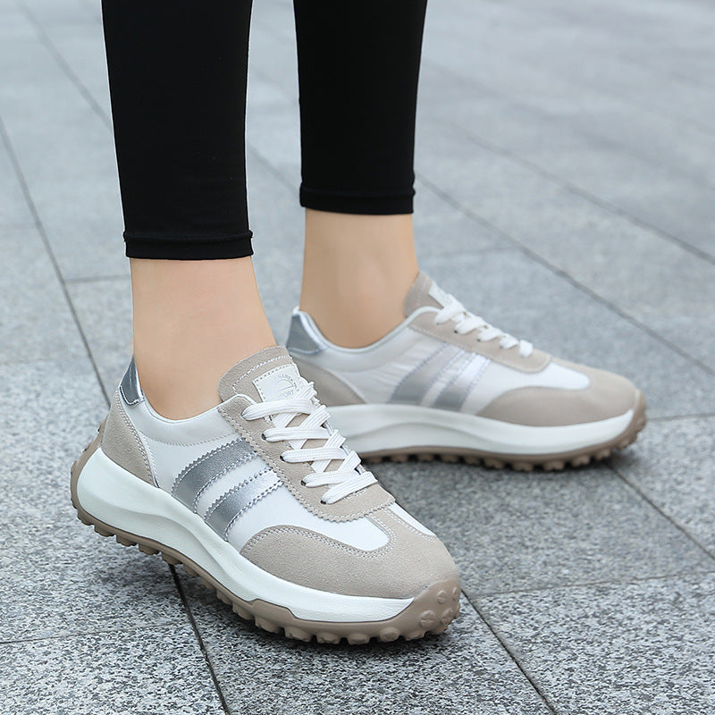 Damen nan retroorientierter City-Sneaker mit grobstolliger Laufsohle, gepolstertem Komfortfußbett und Wildlederbesatz Drune