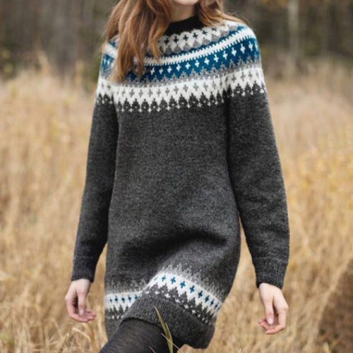 Damen Strickkleid mit verspielt nordischem Muster und hohem Kragen Drune