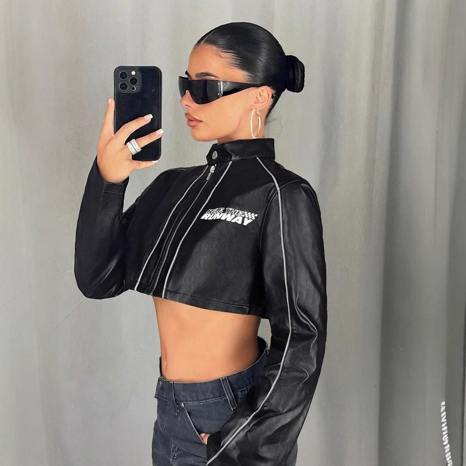 Damen cropped Kunstlederjacke mit sportlichen Zierelementen Drune