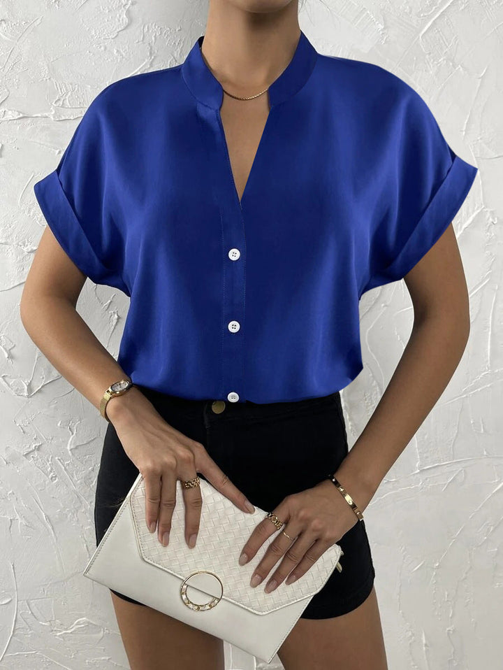 Damen Elegante Kurzarmbluse mit Stehkragen und subtilen Knopfdetails Drune