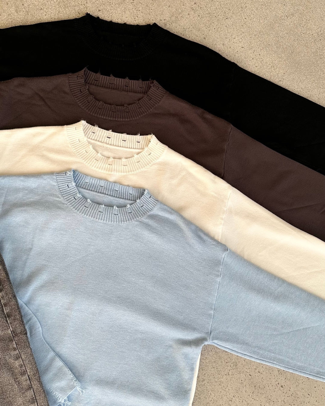 Damen lässiger Pullover mit modernem Rippkragen und trendy Rissdetails Drune