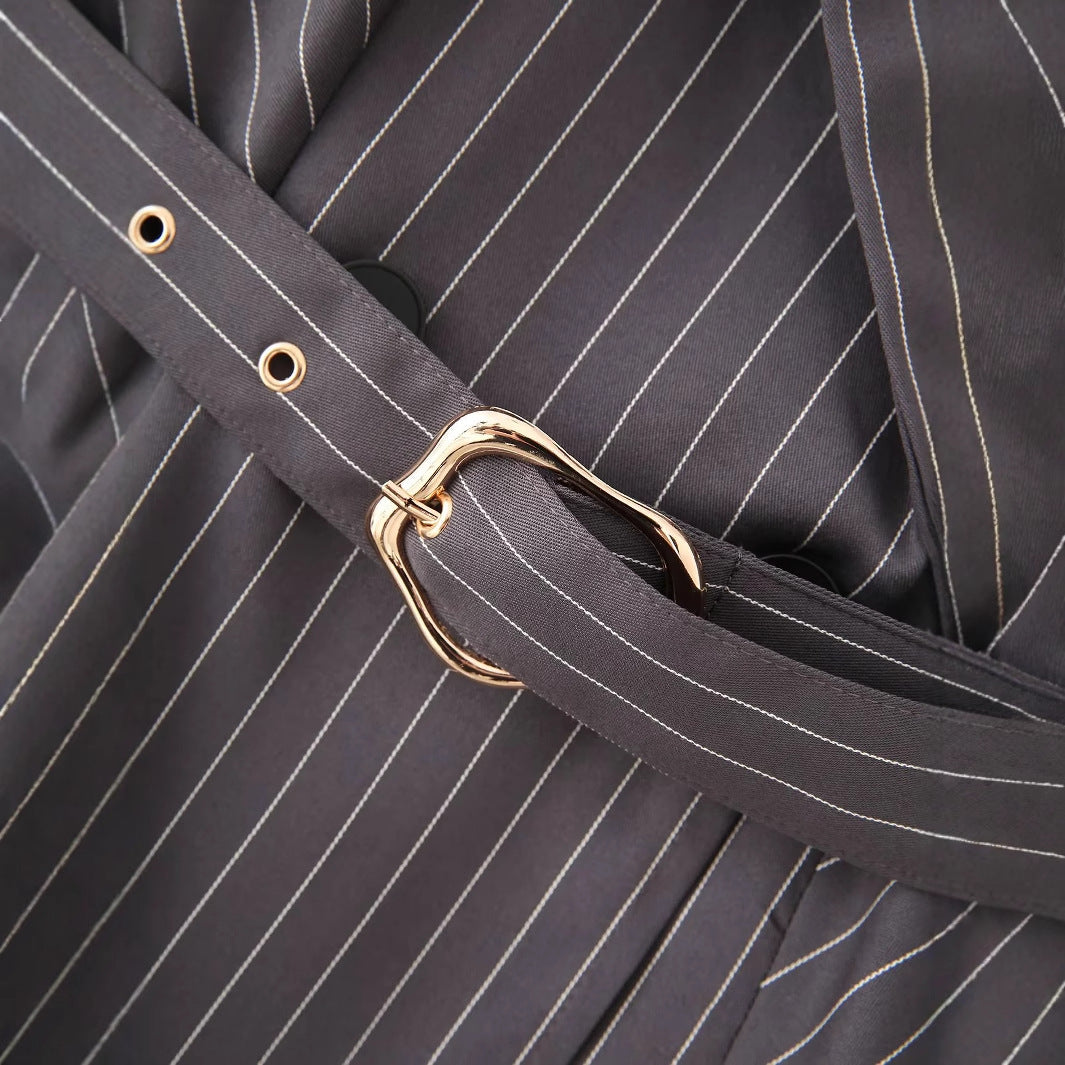 Damen gestreifte Blazerjacke mit definiertem Taillenschnitt und elegantem Gürtel Drune