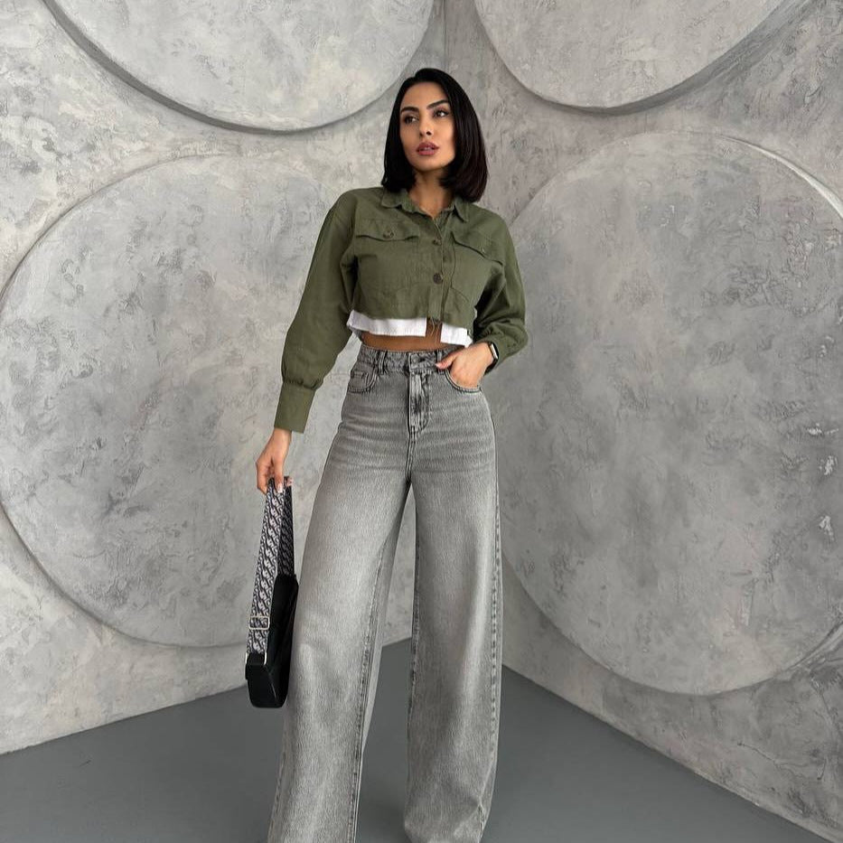 Damen Crop Jeansjacke mit praktischem Knopfverschluss und modernem Look Drune