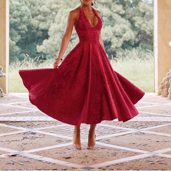 Damen Elegantes Halterneck-Ballkleid mit fließendem Rock Drune