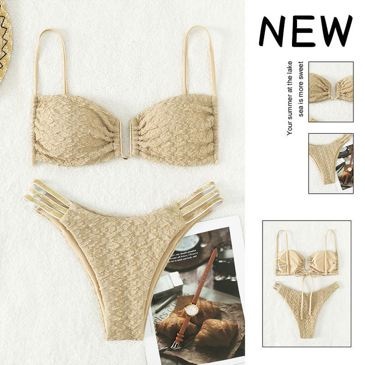 Damen Luxus Bikini mit elegantem Rüschendesign und goldenen Akzenten Drune