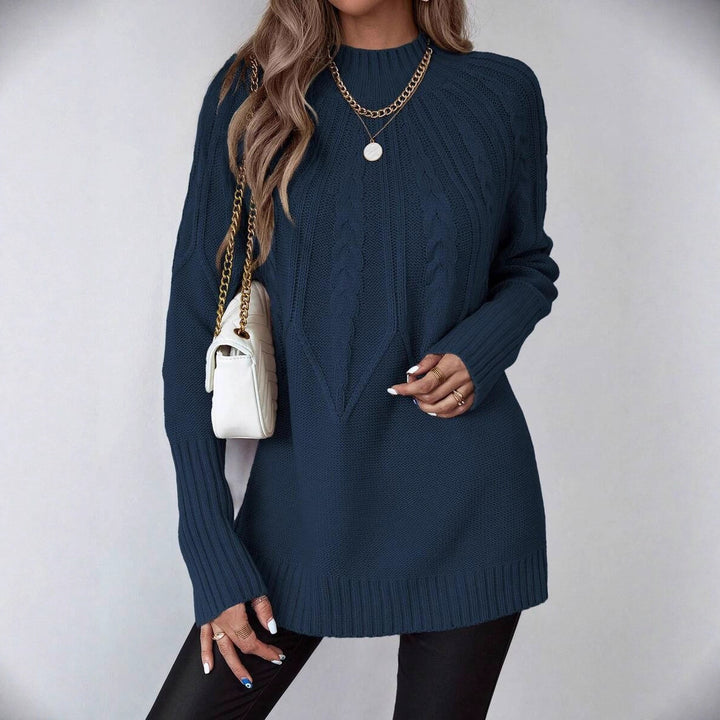 Damen Großer Strickpullover mit detailverliebtem Zopfmuster und hohem Kragen Drune
