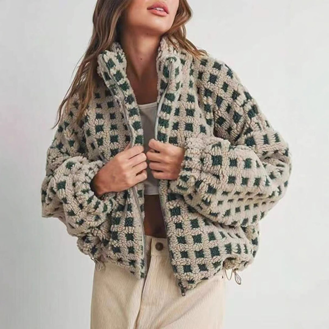 Damen kuschelige Fleecejacke im modernen Karodesign Drune