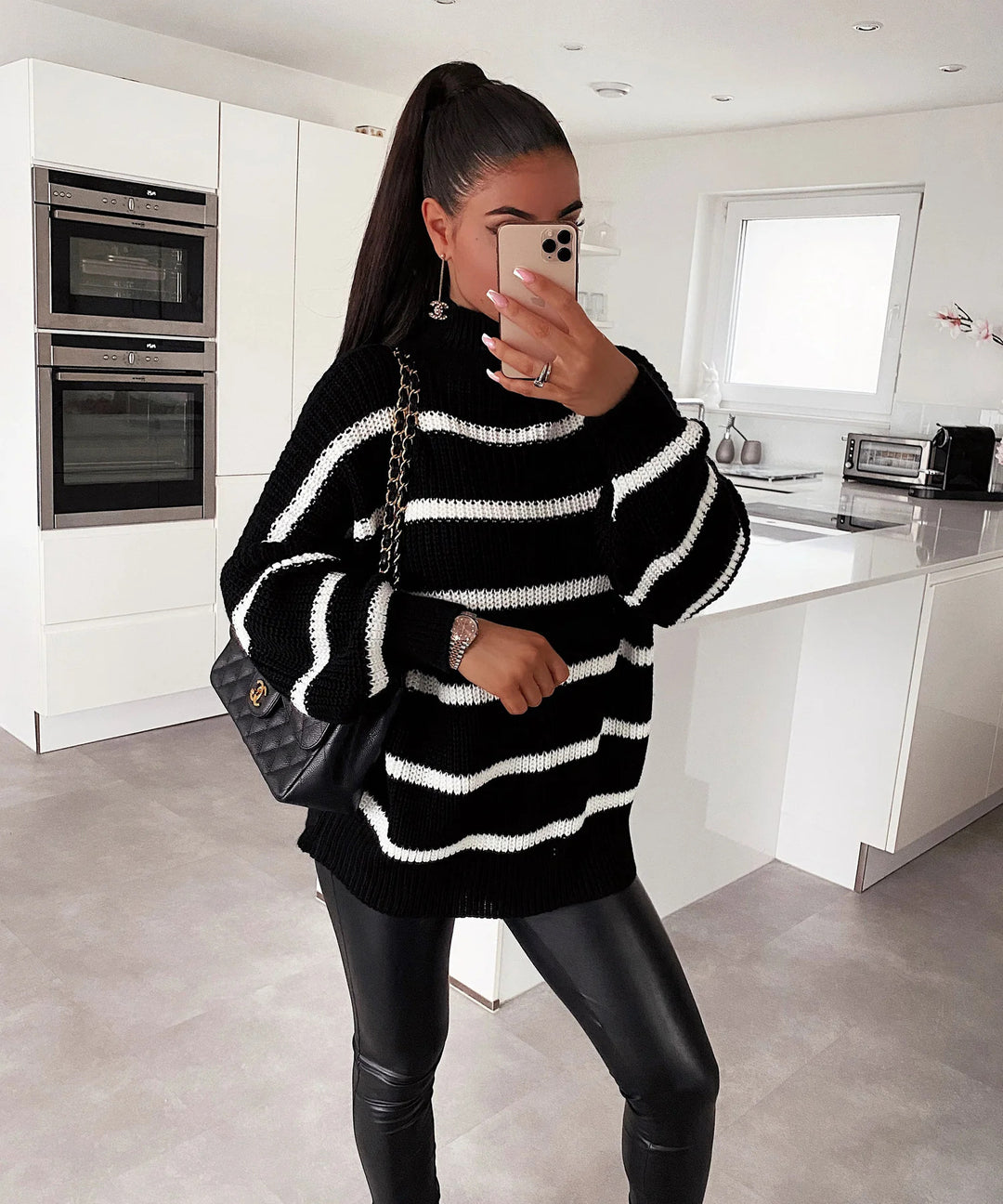 Damen lockerer Strickpullover mit modischem Streifenmuster und hohem Kragen Drune