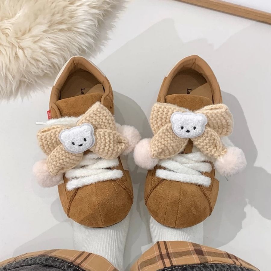 Damen Trendige Sneakers mit verspielten Knüpfdetails und kuscheligem Innenfutter Drune
