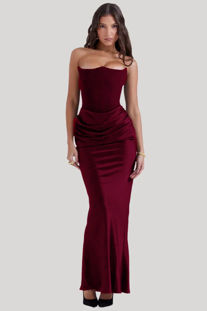 Damen Elegantes Abendkleid mit tiefem Dekolleté und drapierten Details Drune