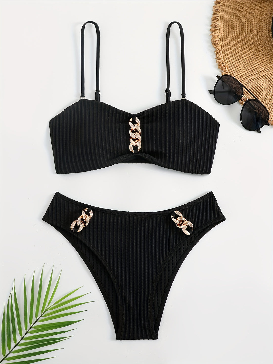 Damen Bikini Set mit elegantem Rüschen-Detail und modischen Kettenakzenten Drune