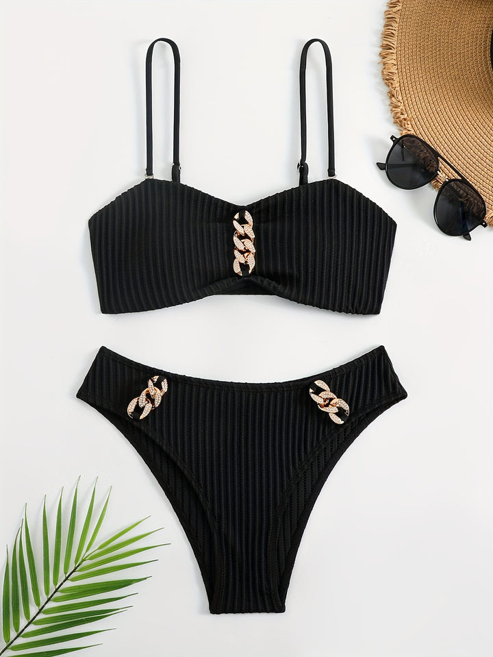 Damen Bikini Set mit elegantem Rüschen-Detail und modischen Kettenakzenten Drune