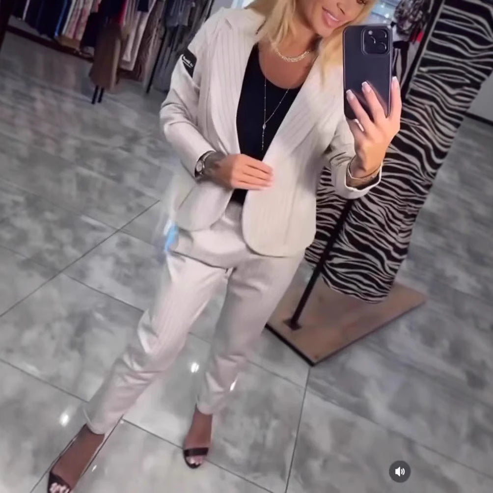 Damen Elegantes Blazer-Ensemble mit modischen Streifen und tailliertem Schnitt Drune