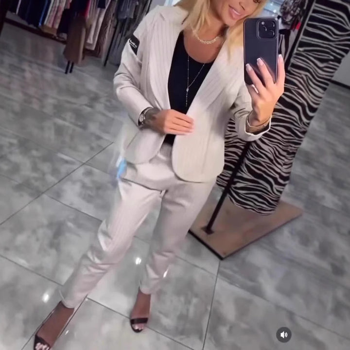 Damen Elegantes Blazer-Ensemble mit modischen Streifen und tailliertem Schnitt Drune