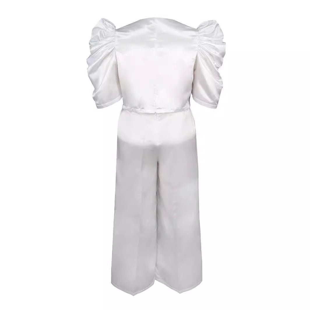 Damen Elegantes Jumpsuit mit voluminösen Puffärmeln und schickem Taillierungsdetail Drune