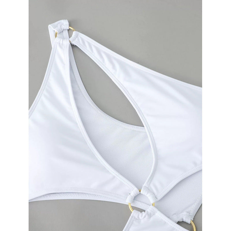 Damen Cut-Out Badeanzug mit modischem Ringdetail und figurformendem Schnitt Drune