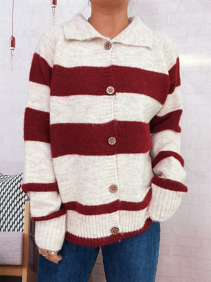 Damen gemütliche Strickjacke mit dekorativen Holzknochen und breiten Streifen Drune