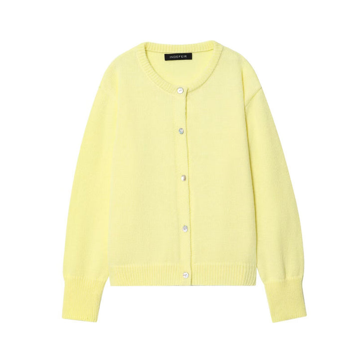 Damen stilvolle Strickjacke mit Knopfleiste und Rundhalsausschnitt Drune