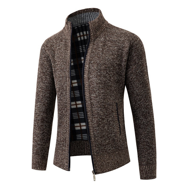 Herren Strickjacke mit modernem Stehkragen und praktischen Seitentaschen Drune