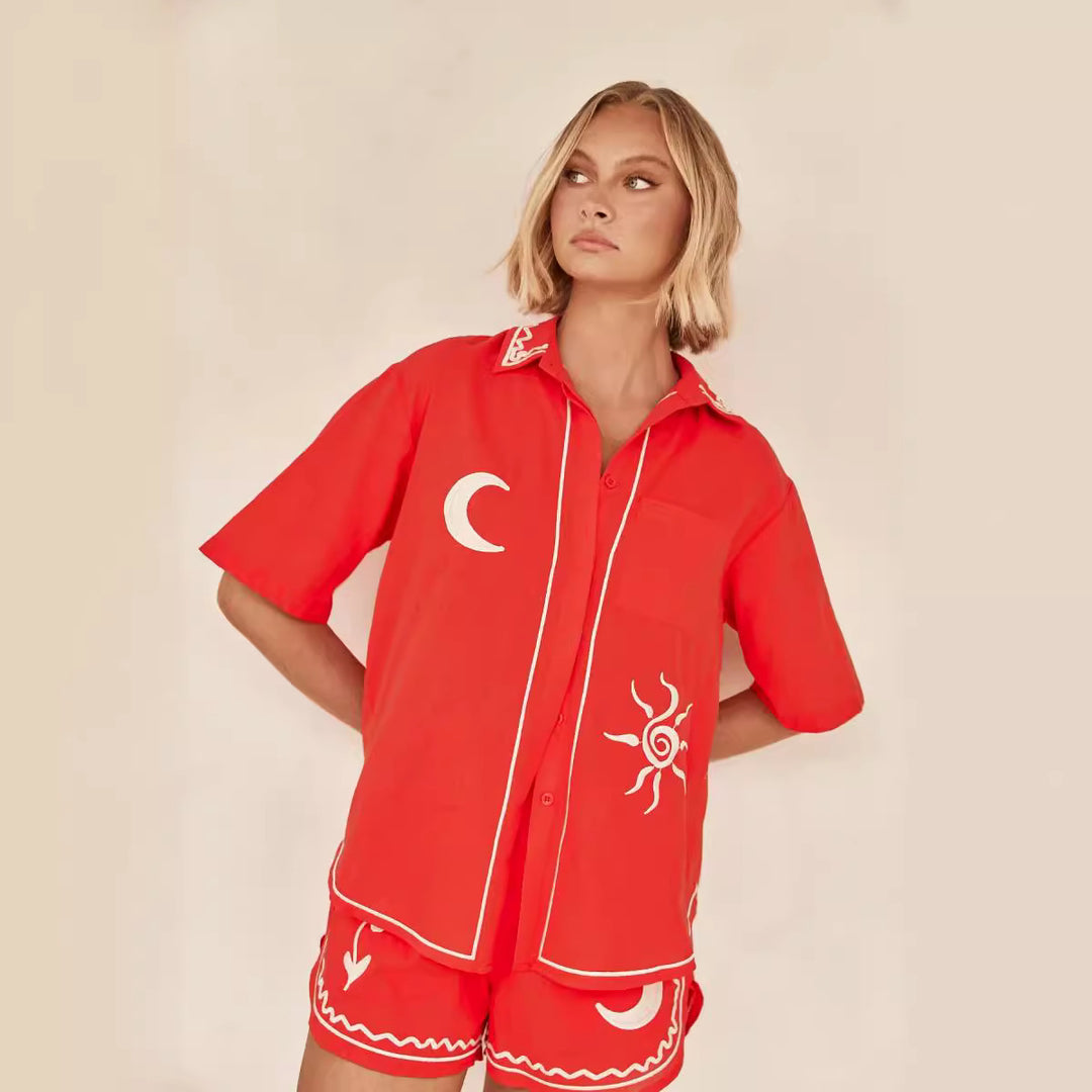Damen Luftiges Kurzarmhemd und Shorts Set mit floralem Stickdesign Drune