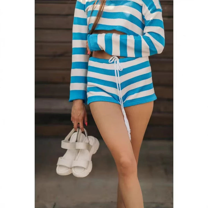 Damen lässiges Strand-Set mit cropped Pullover und kurzen Hosen Drune