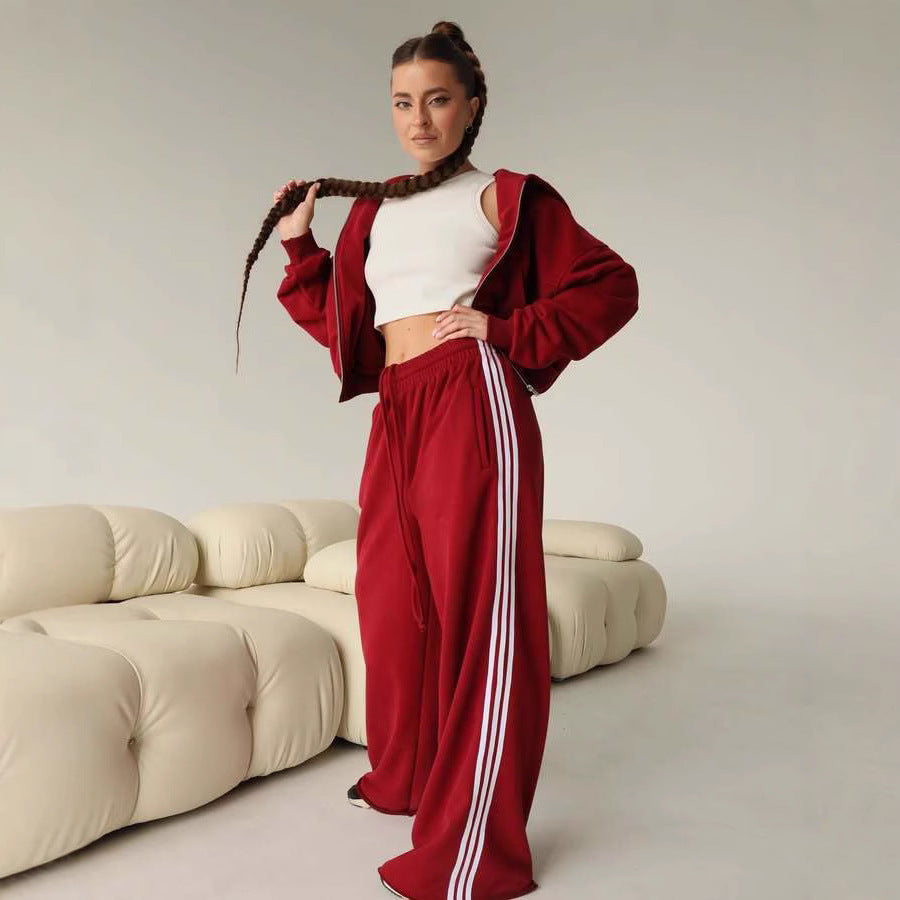 Damen Sportliches Lounge-Set mit cropped Hoodie und weitem Schnitt Drune