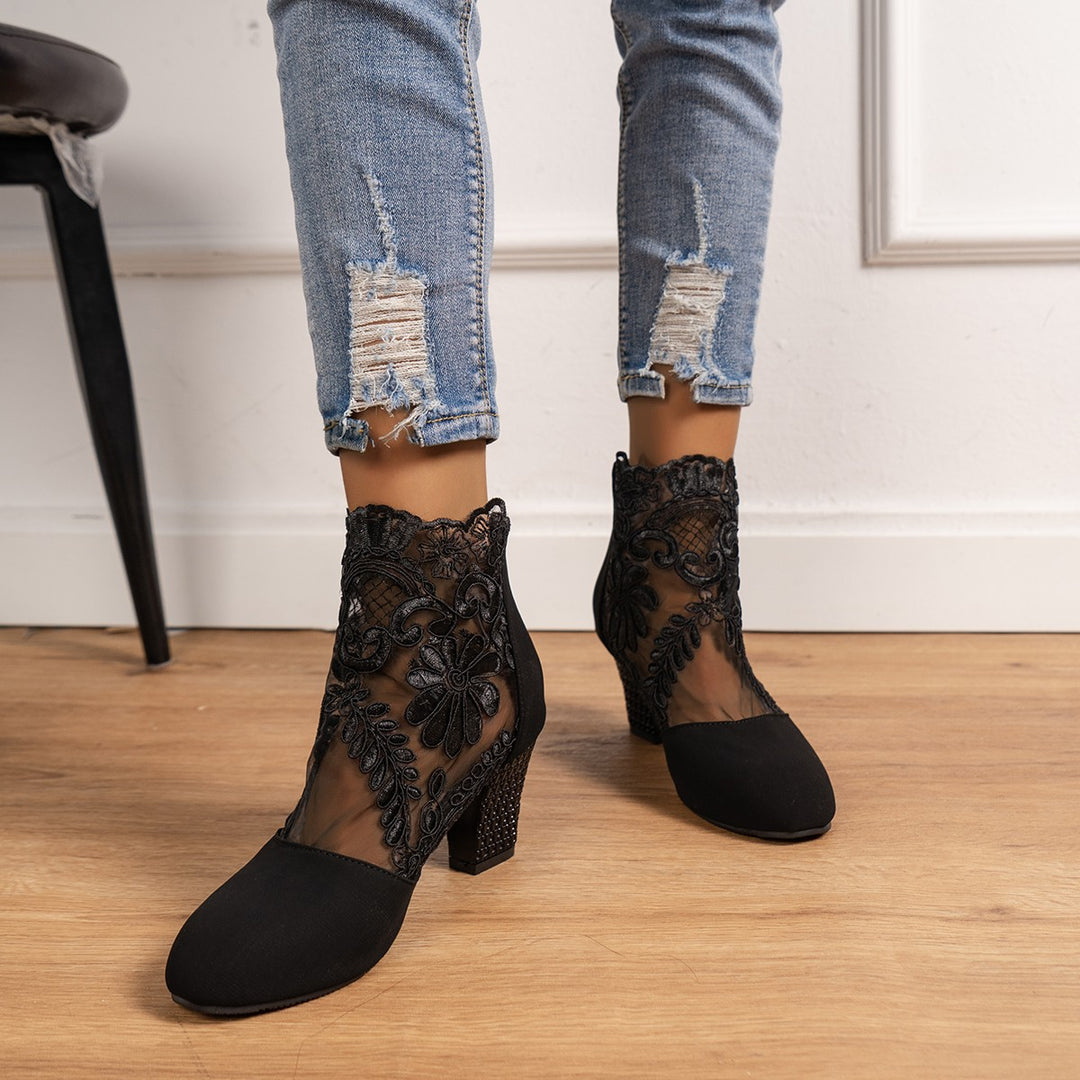 Damen Elegante Stiefeletten mit floralen Spitzen-Detail Drune
