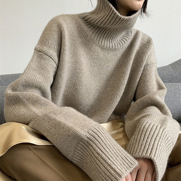 Damen gemütlicher Rollkragenpullover aus feinem Strick Drune