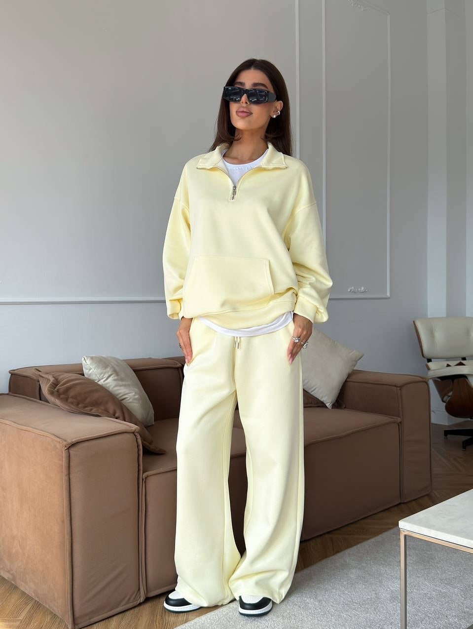Damen sportlicher Pullover mit halbem Reißverschluss und weiten Hosen Drune