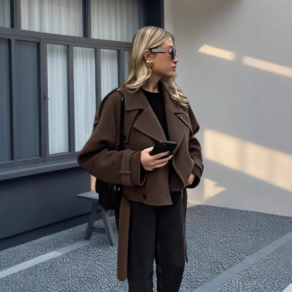 Damen stilvolle cropped Jacke im modernen Biker-Design mit doppeltem Knopfverschluss Drune