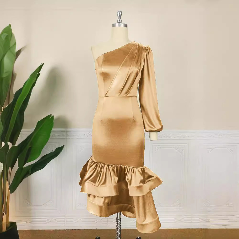 Damen Exquisites Satin-Kleid mit asymmetrischem Design und voluminösem Rüschen-Saum Drune
