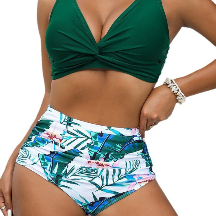 Damen Bikini-Set mit figurschmeichelndem Oberteil und hoch geschnittenem Slip Drune