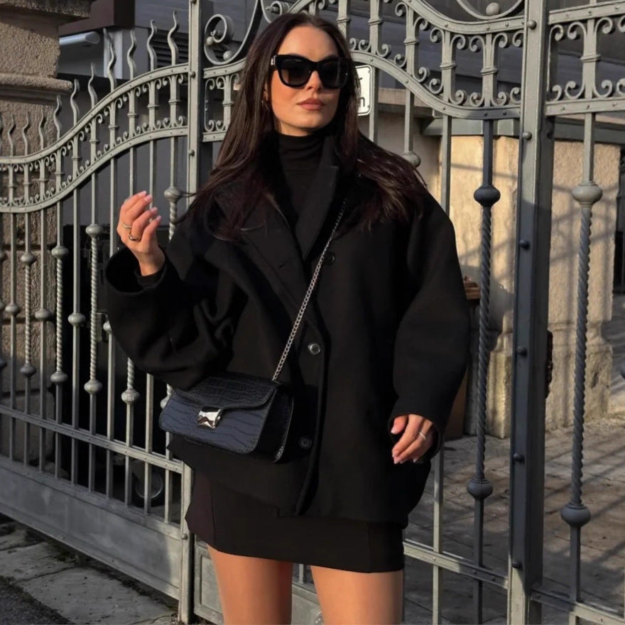 Damen nan kurzer übergroßer Wollmantel mit großem Reverskragen und Eingrifftaschen Drune