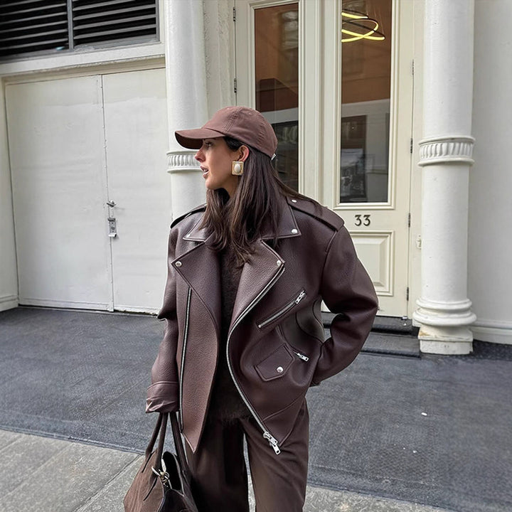 Damen Kunstleder Bikerjacke mit erhöhtem Kragen und elegantem Schnitt Drune