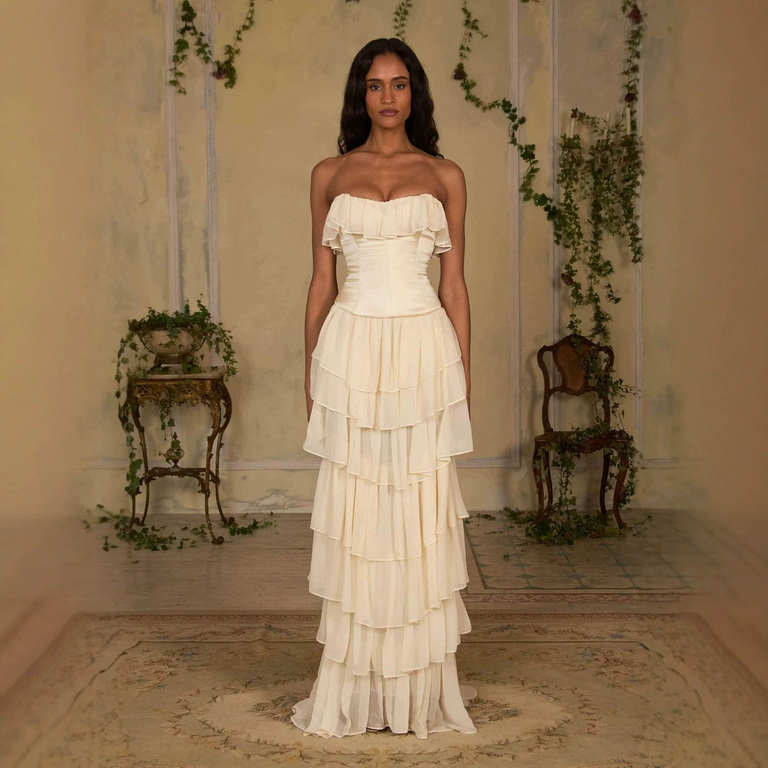 Damen Elegantes, schulterfreies Maxikleid mit fließenden Rüschen Drune