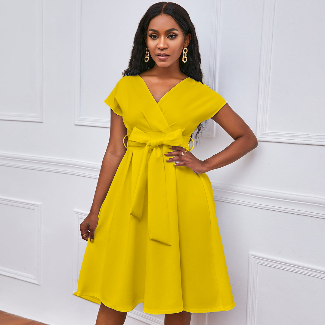 Damen Wickelkleid mit elegantem V-Ausschnitt und Gürtel Drune