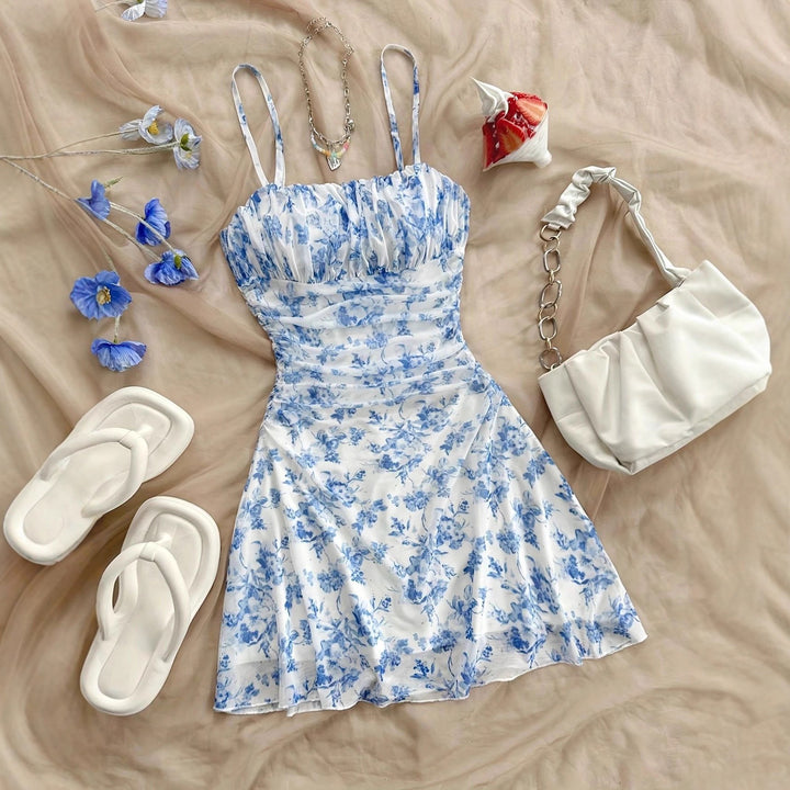 Damen Sommerliches Blumenkleid mit Spaghetti-Trägern und Raffungen Drune