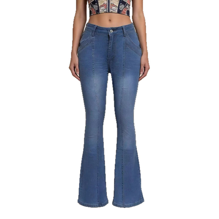 Damen nan hochgeschnittene taillierte Flared-Jeans mit mittiger Nahtführung und figurformender Hüftpartie Drune