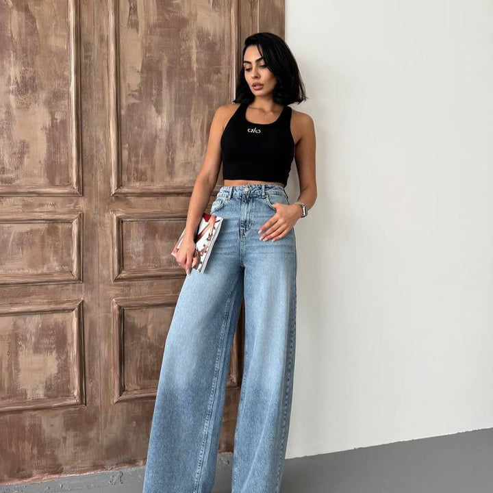 Damen Crop Jeansjacke mit praktischem Knopfverschluss und modernem Look Drune