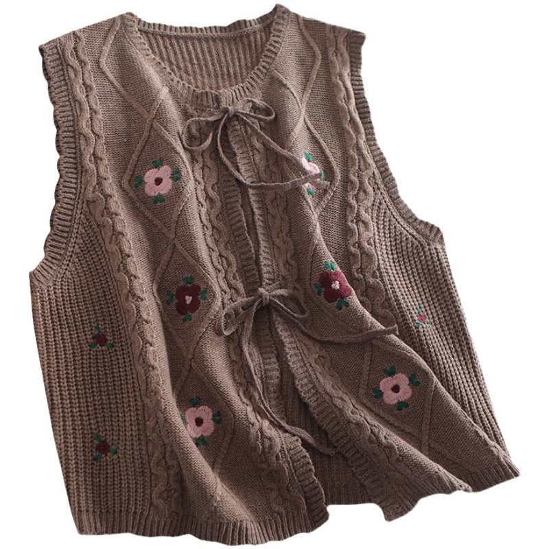 Damen Strickweste mit romantischen Blumenstickereien Drune