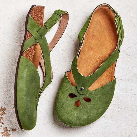 Damen nan geschlossene Slingback-Sandale aus Veloursleder mit ergonomischem Kork-Fußbett und dekorativen Loch-Aussparungen Drune