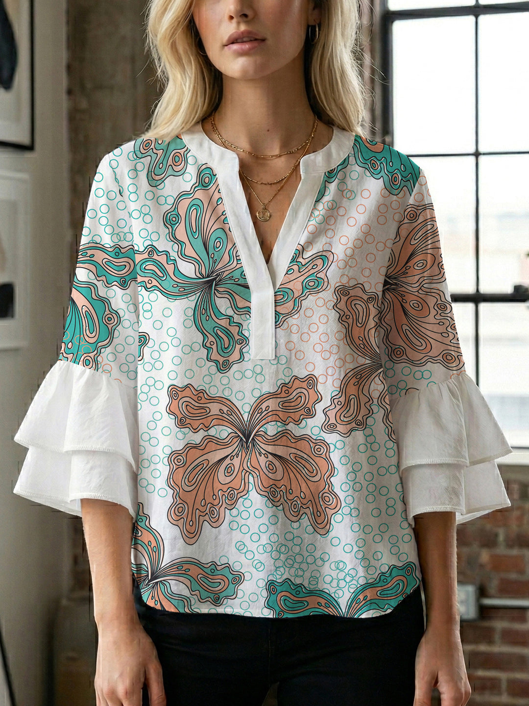 Damen Bluse mit voluminösen Rüschenärmeln und kreativem Floraldesign Drune