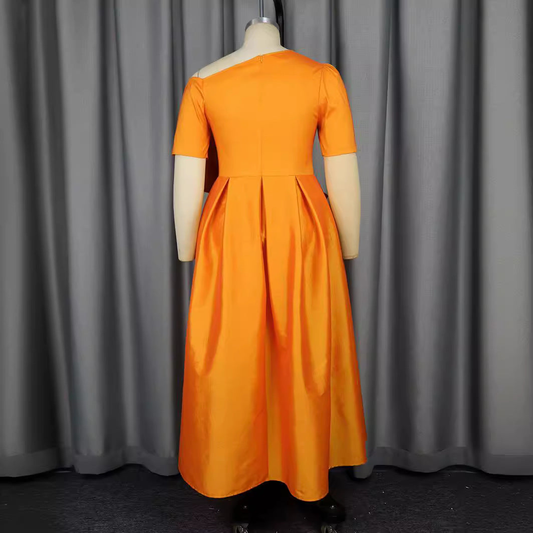 Damen Festliches Abendkleid mit asymmetrischem Ausschnitt und voluminösem Drapierungselement Drune
